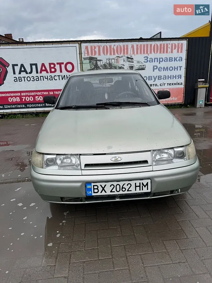 Lada 2112 2006 photo 3