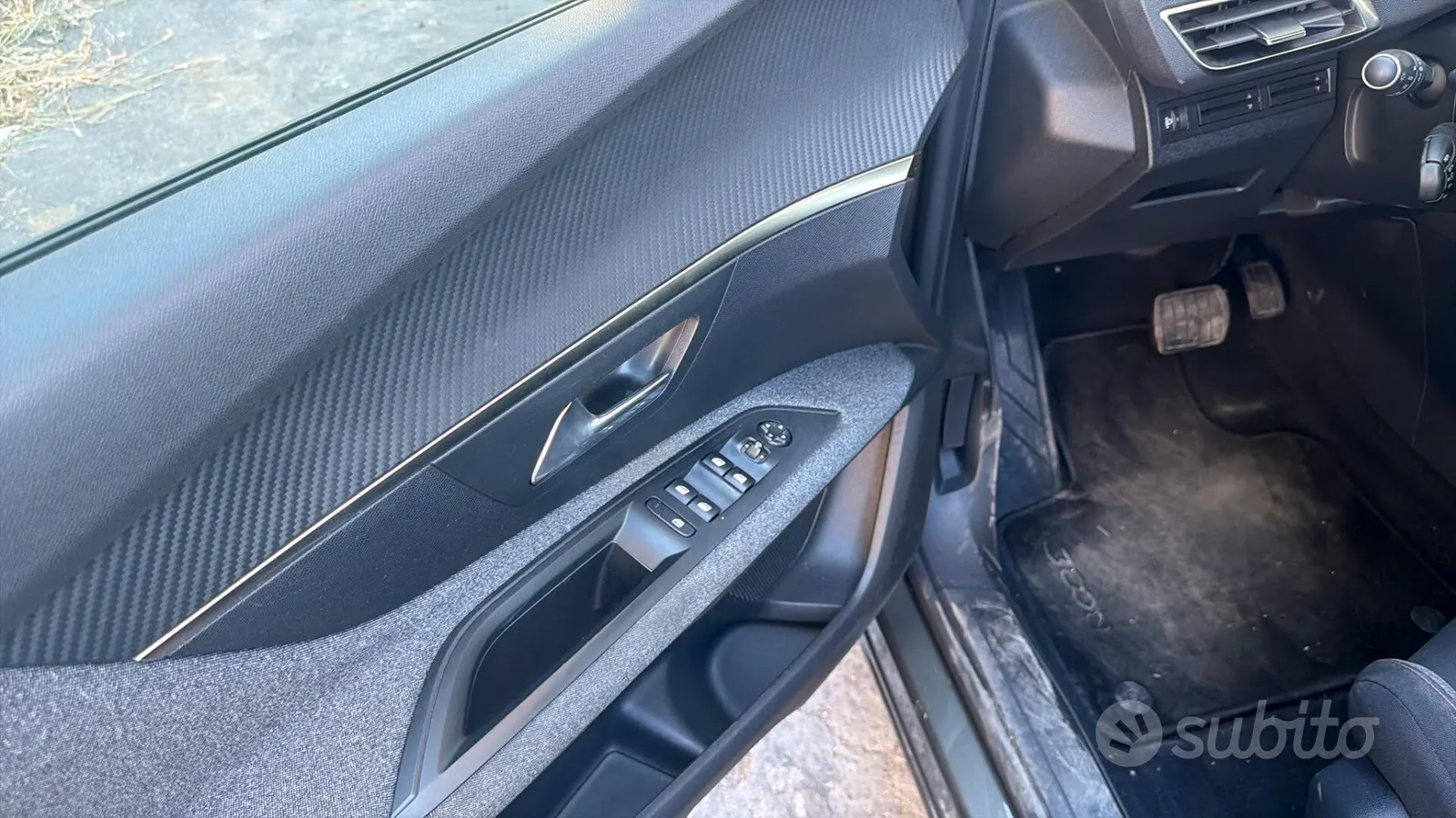 Peugeot 3008 2019 photo 5