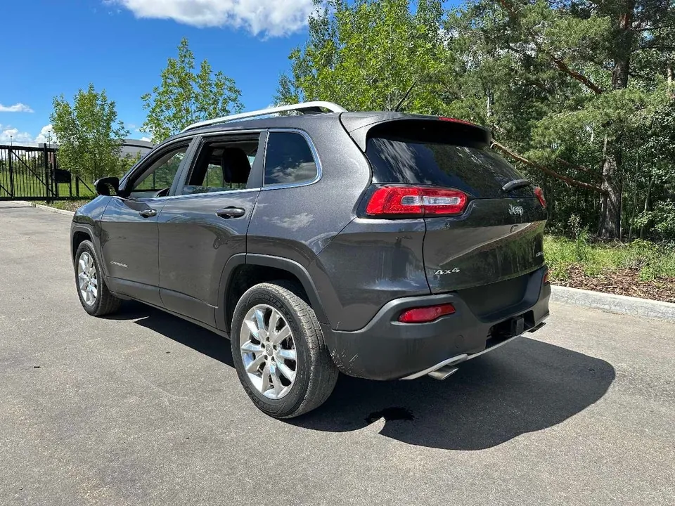Jeep Cherokee 2014 photo 4