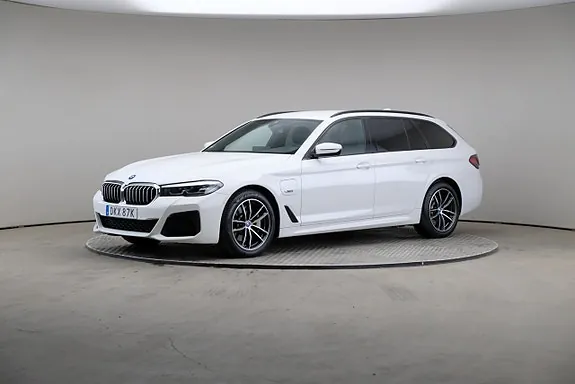 BMW 530E