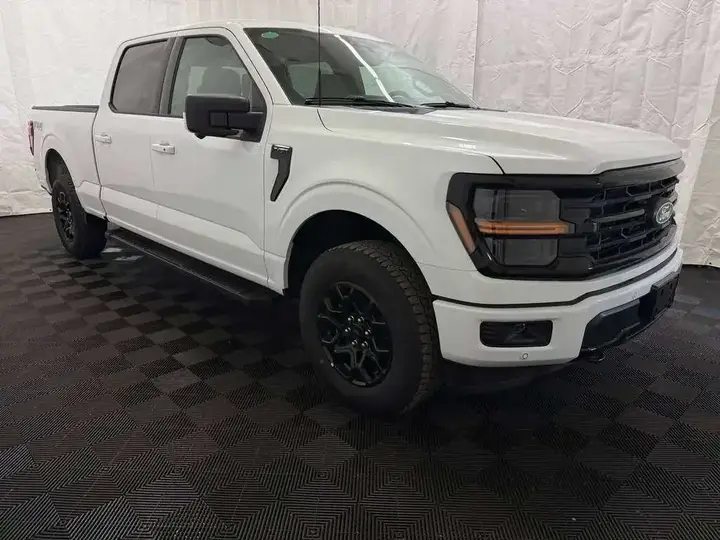 Ford F-150 2026 photo 2
