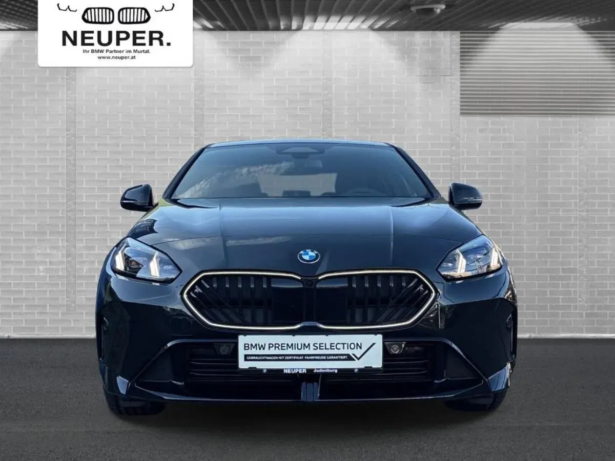 BMW 2Er-Reihe 220I 2025 photo 2