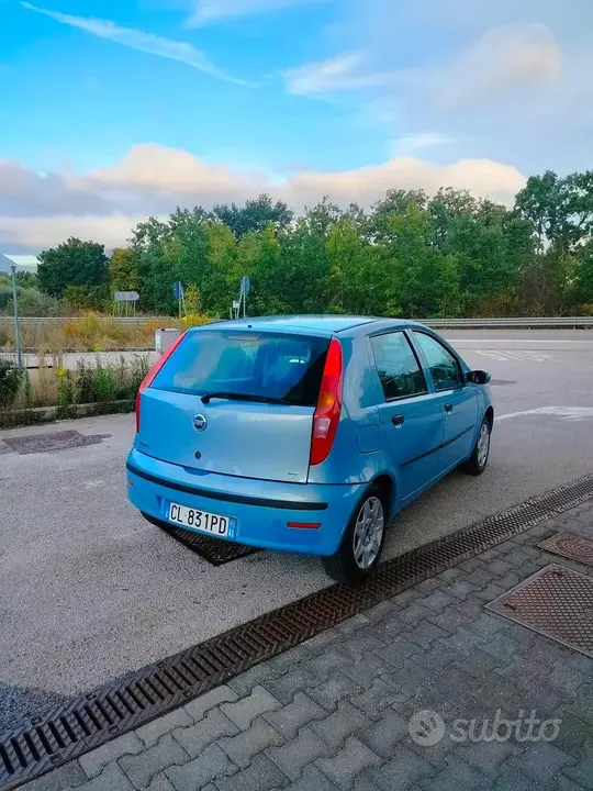 Fiat Punto 2004 photo 3