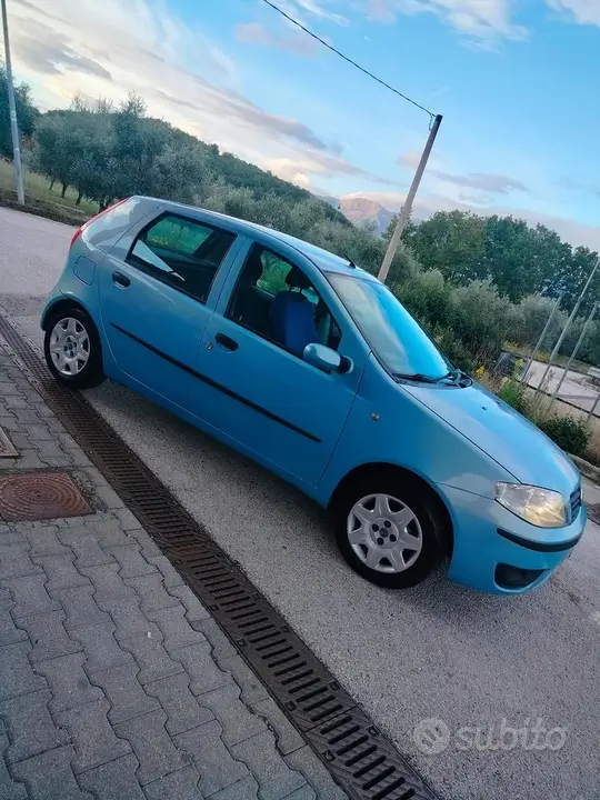 Fiat Punto 2004 photo 5