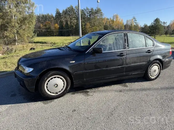 BMW 320