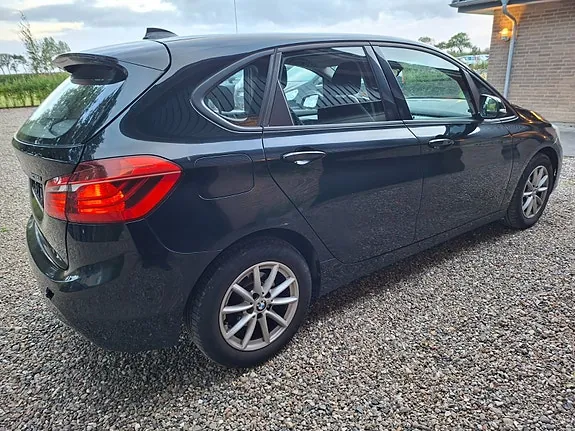 BMW 218I 2015 photo 4