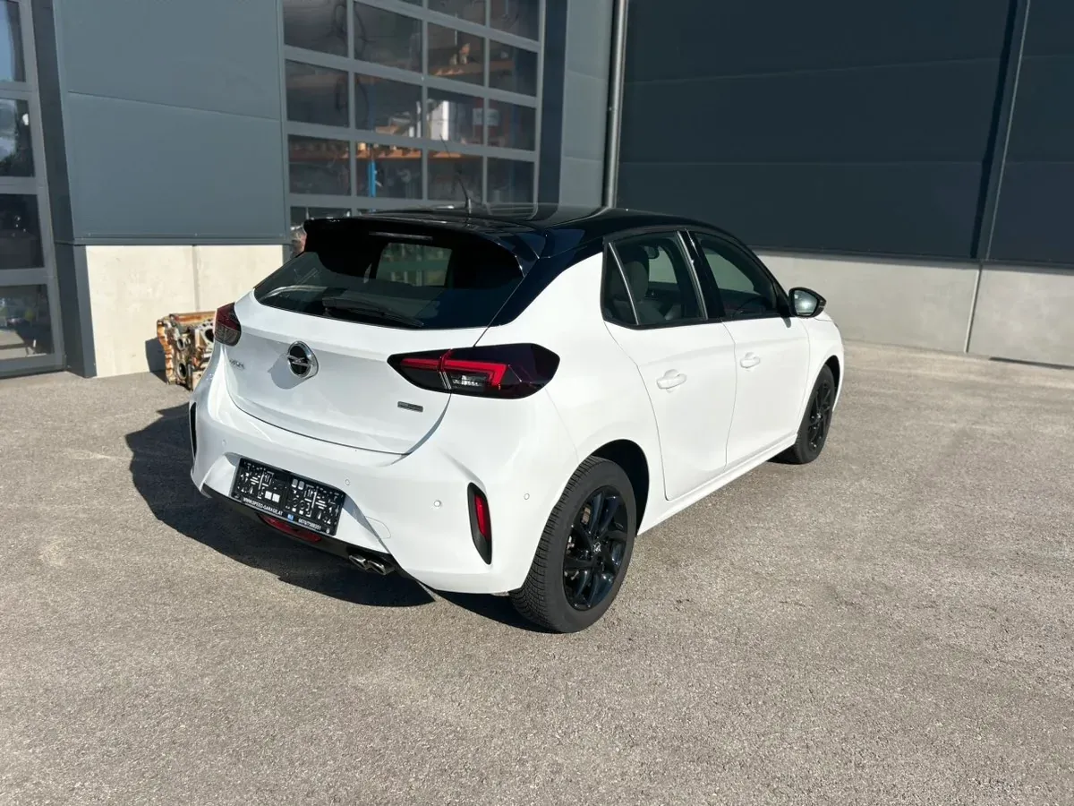 Opel Corsa 2023 photo 2