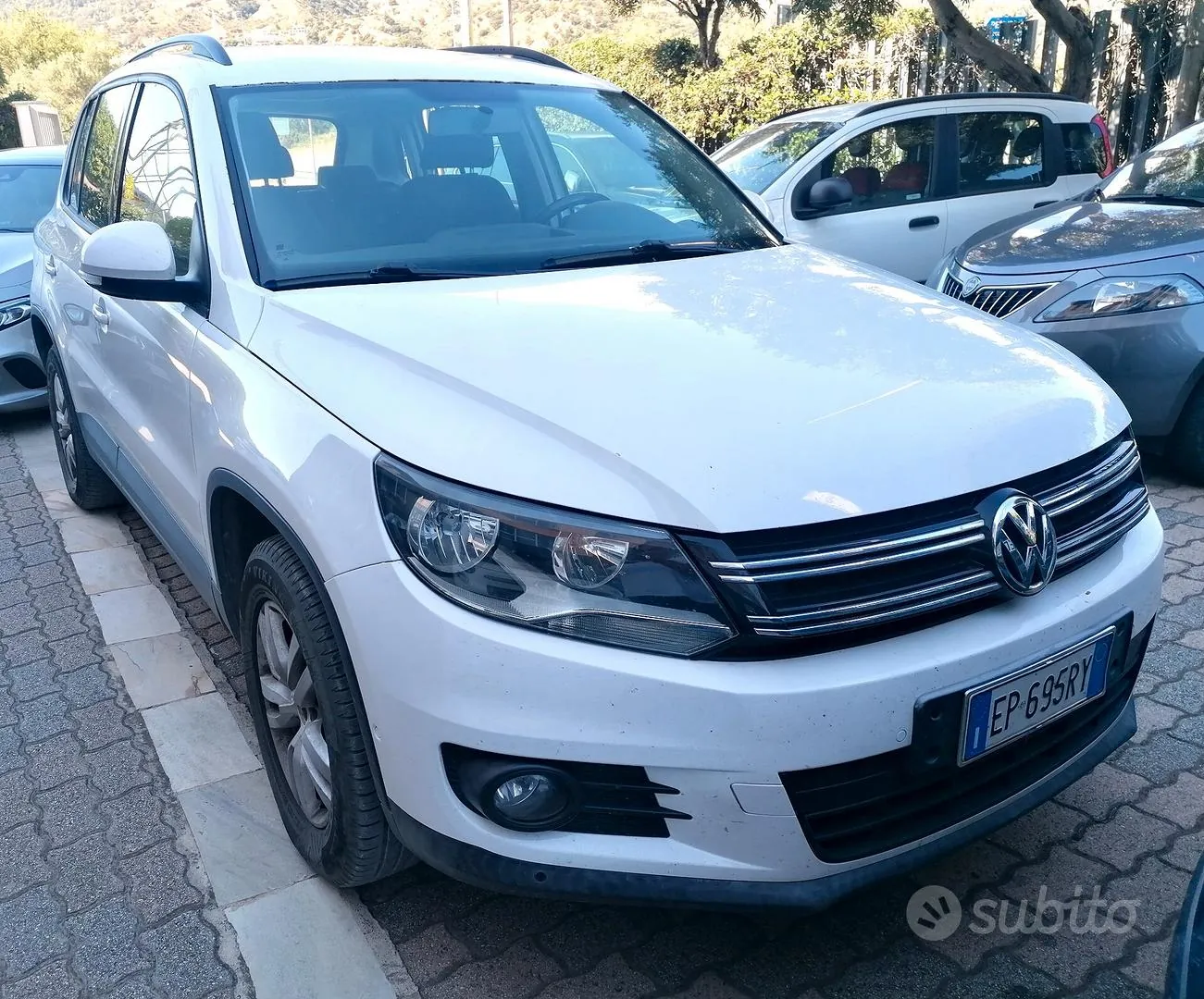 Volkswagen Tiguan 2012 photo 2