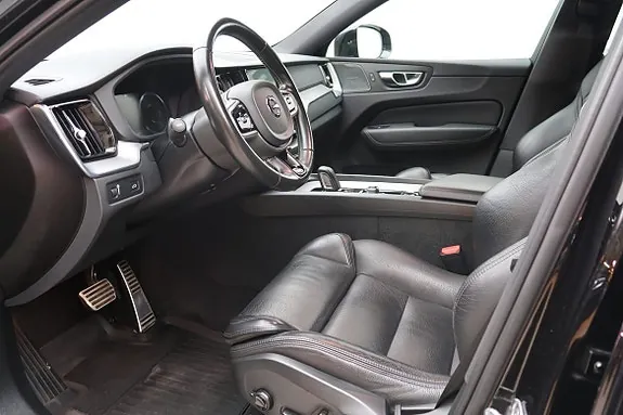 Volvo Xc60 2020 photo 4