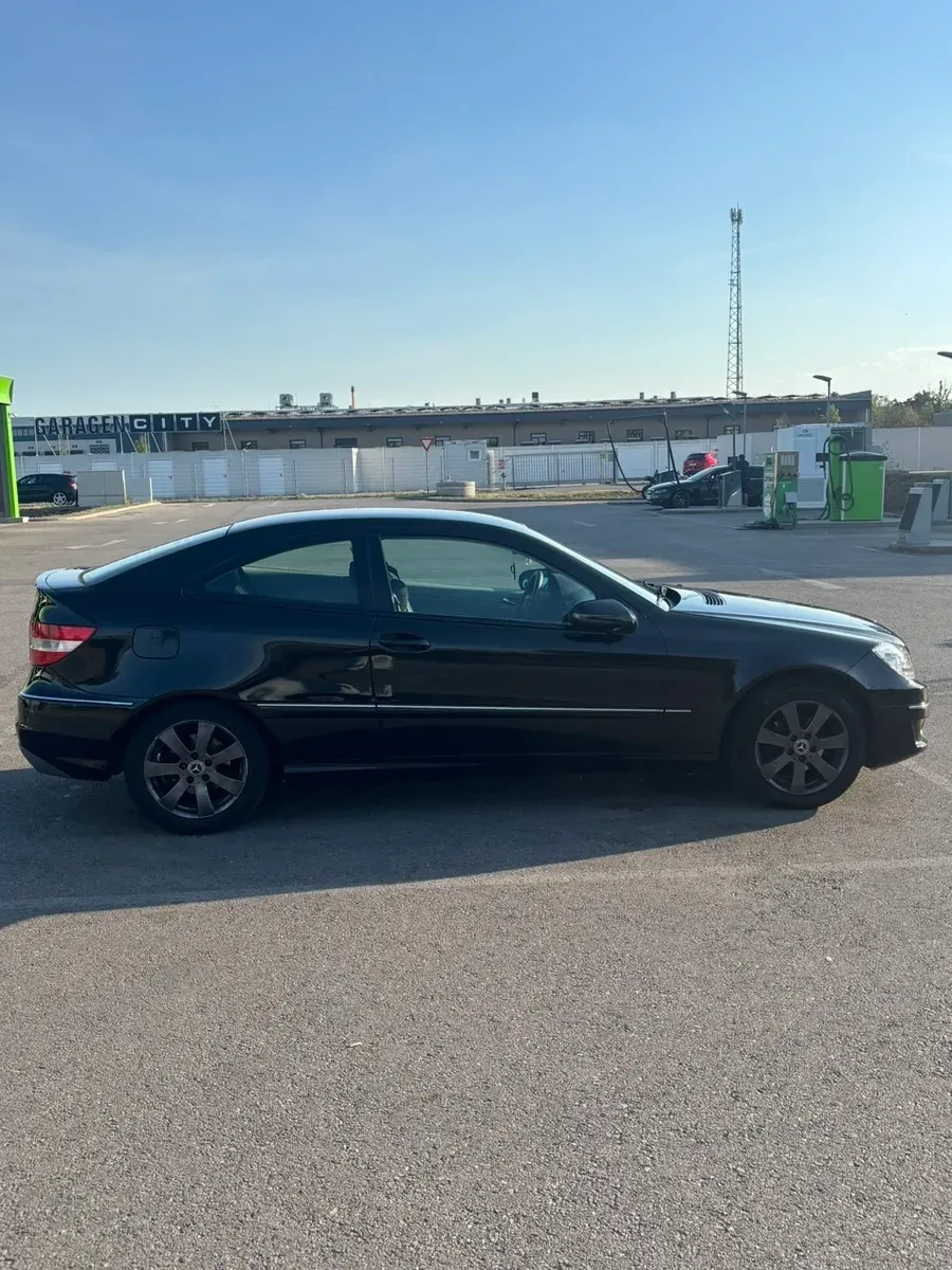 Mercedes-Benz Clc-Klasse 2010 photo 2