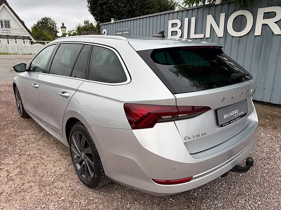 Skoda Octavia 2022 photo 4