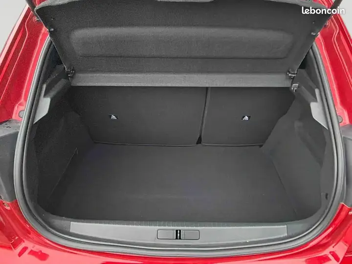 Peugeot 208 2022 photo 5