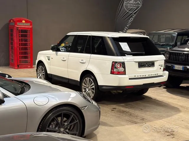 Land Rover Range Rover Sport 2010 photo 5