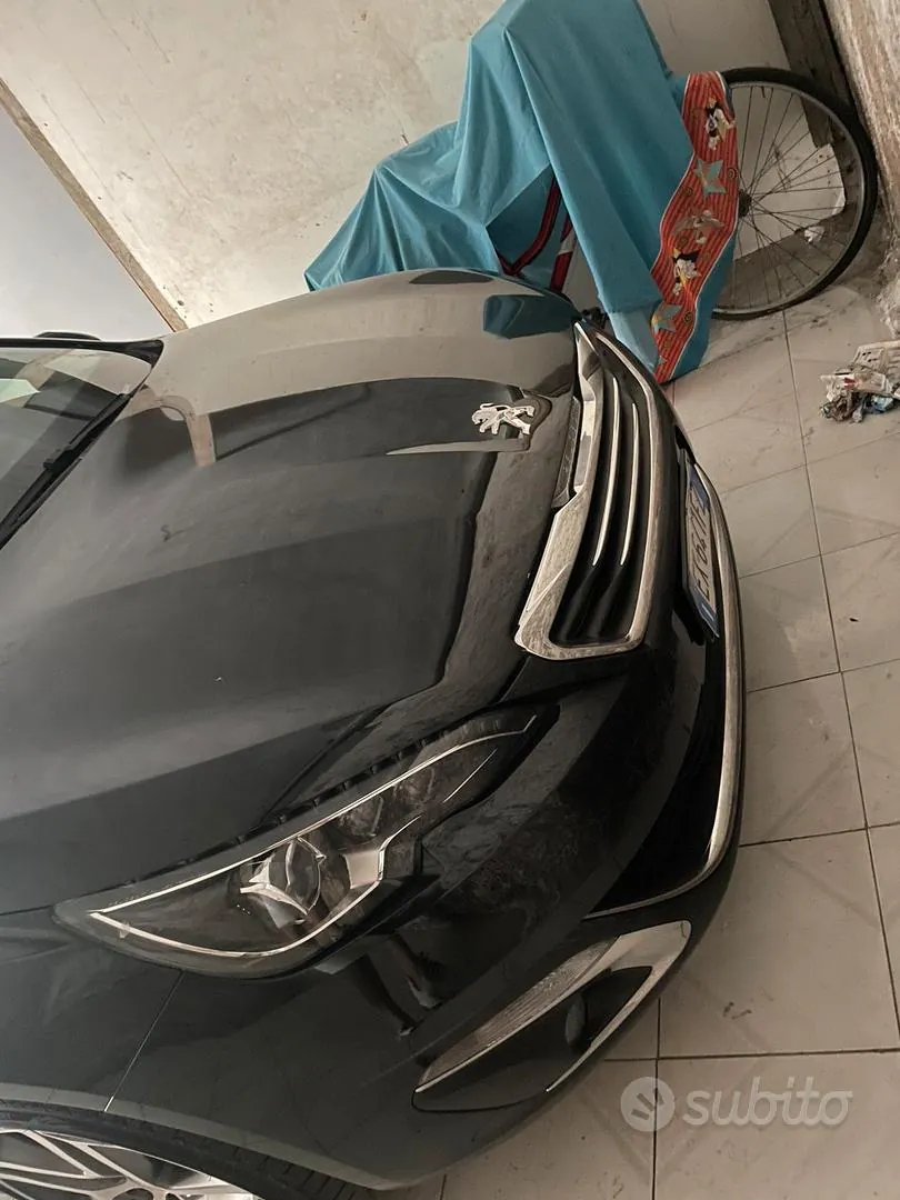 Peugeot 308 2015 photo 5