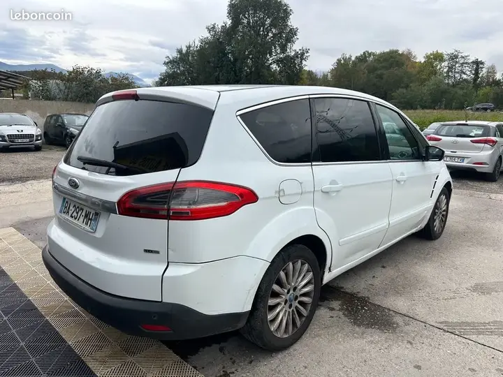 Ford S-Max 2010 photo 5
