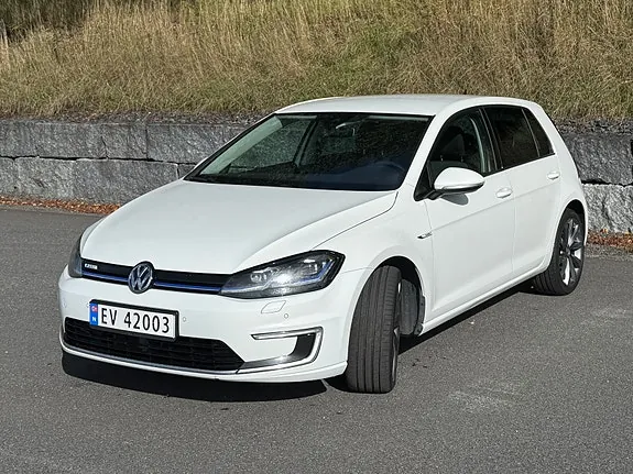 Volkswagen E-Golf 2019 photo 2