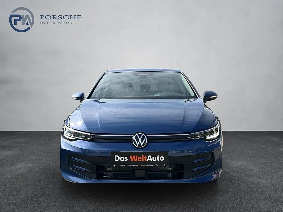 Volkswagen Golf 2026 photo 2