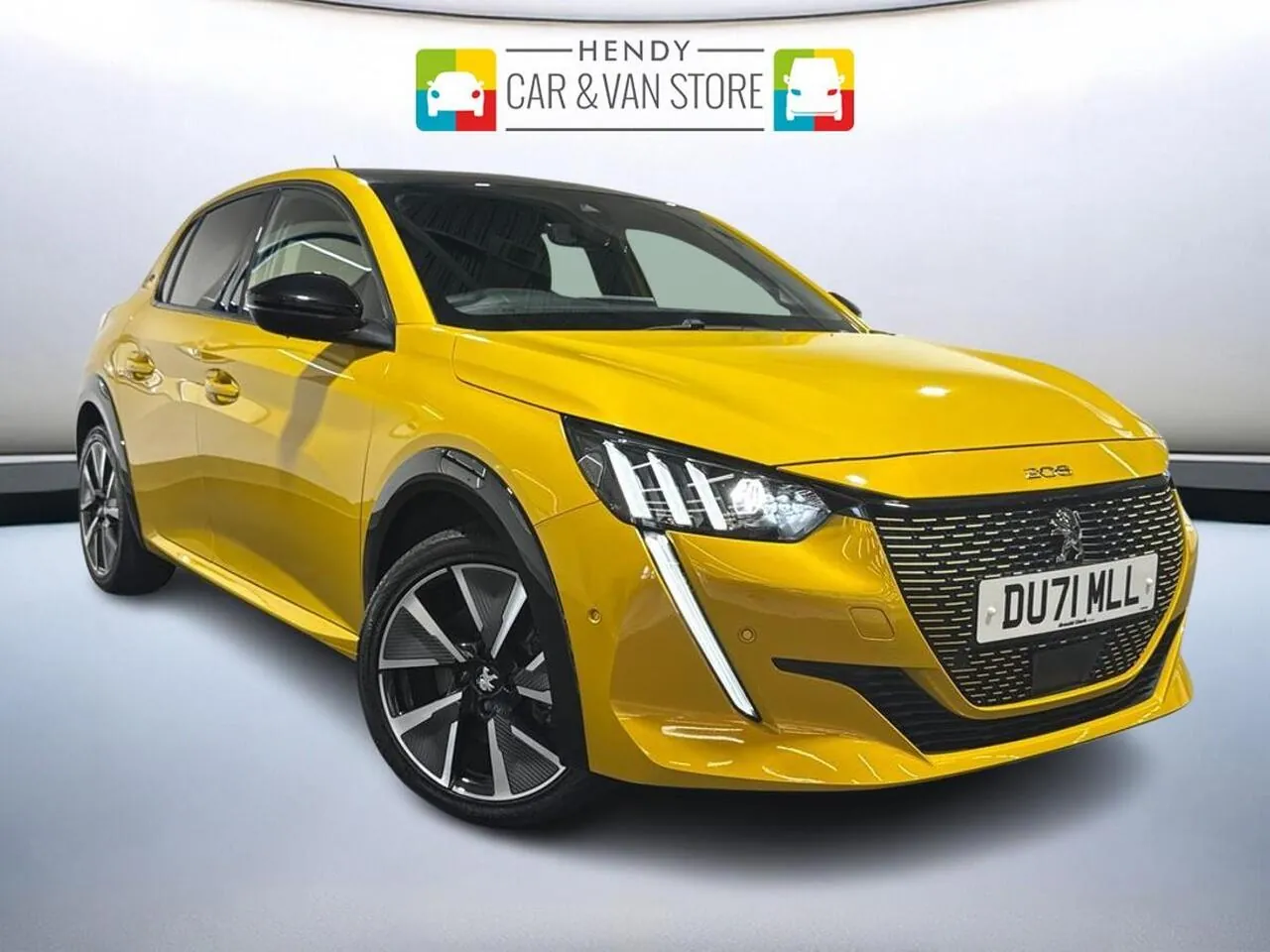 Peugeot E-208