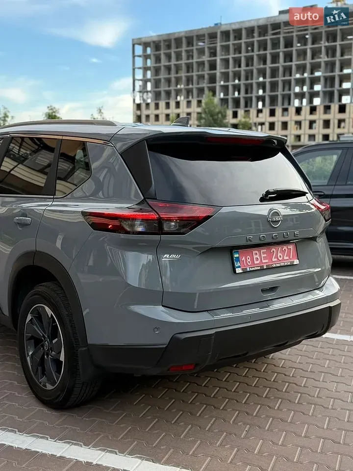 Nissan Rogue 2025 photo 4