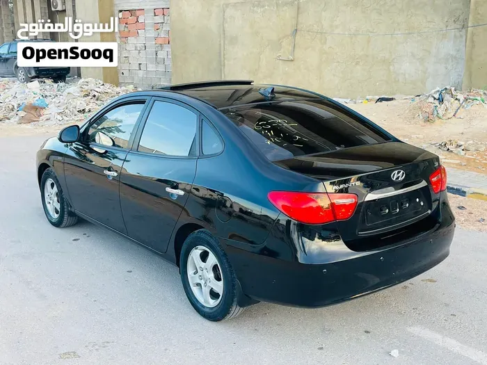 Hyundai Avante 2010 photo 4