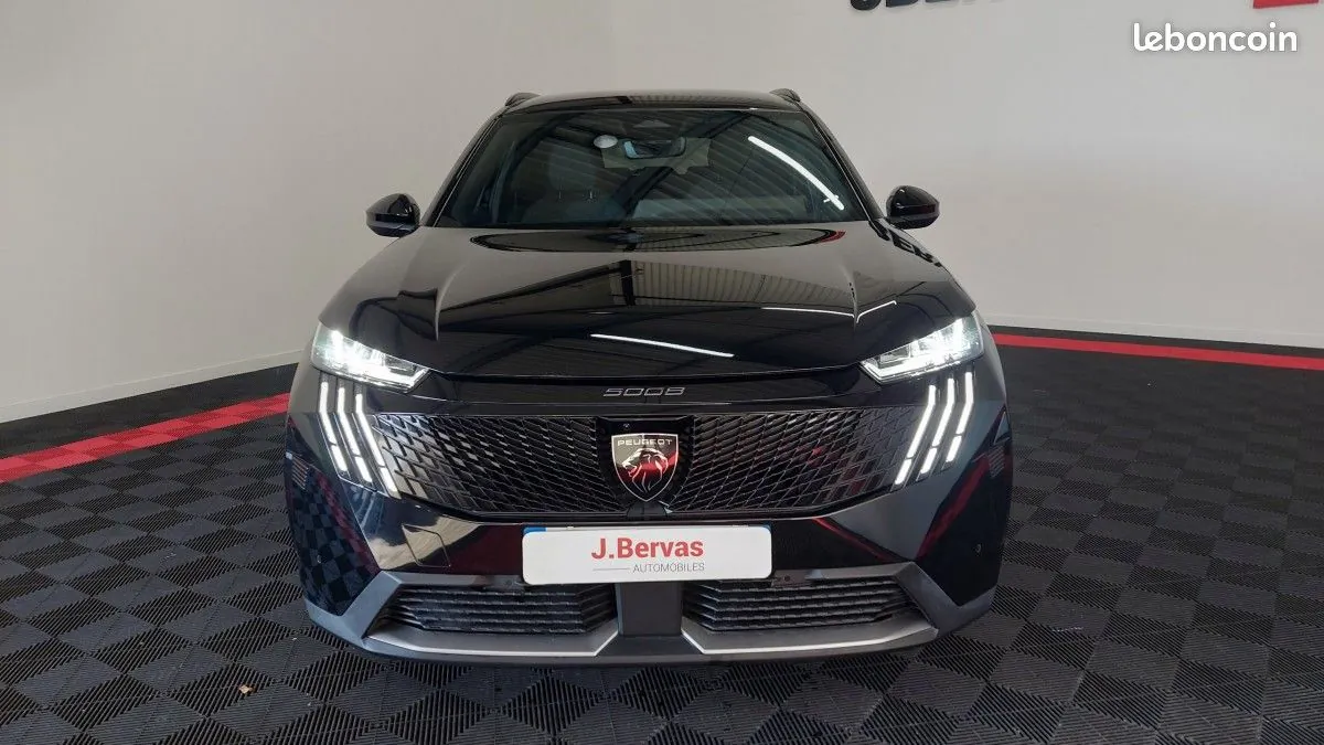 Peugeot 5008 2025 photo 2