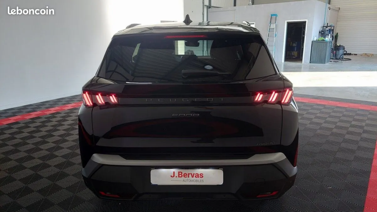 Peugeot 5008 2025 photo 5