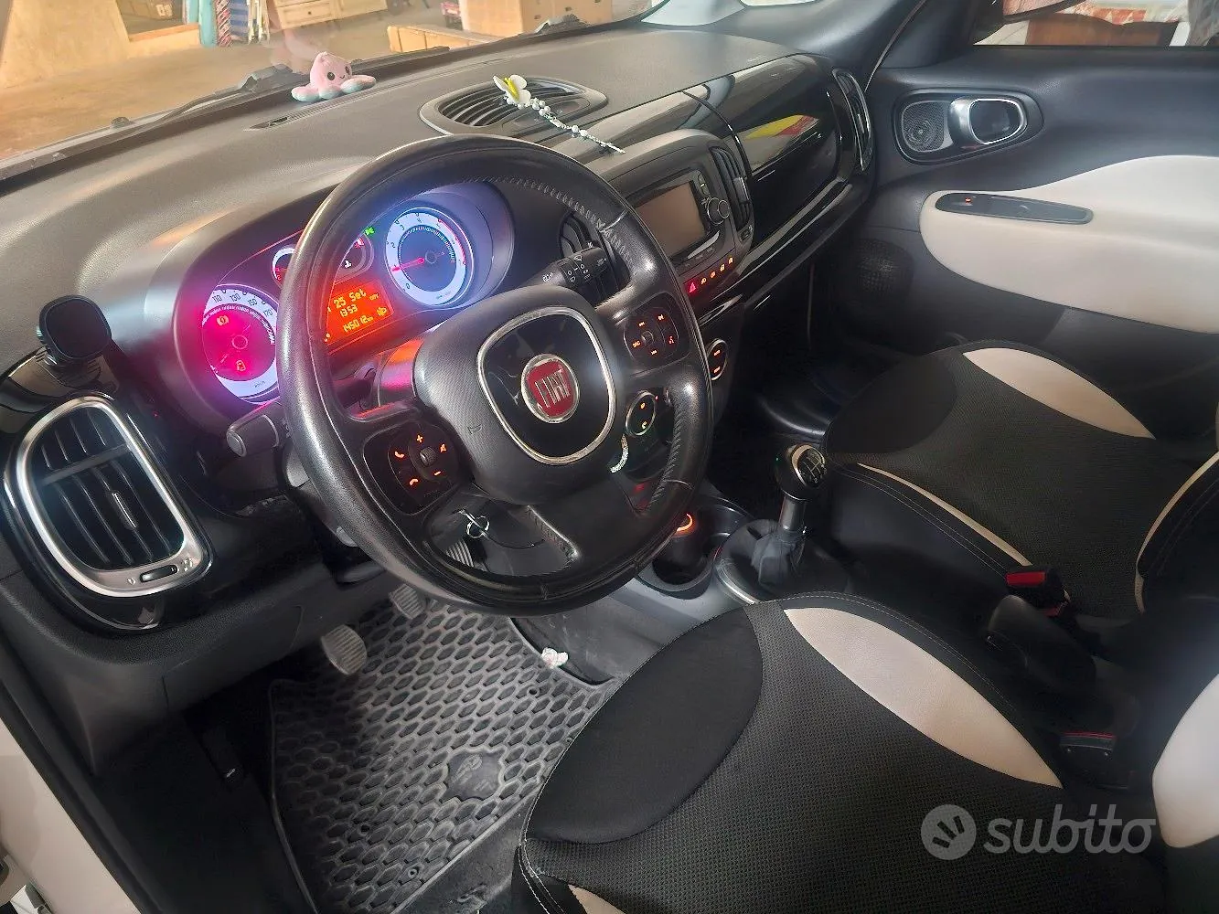 Fiat 500L 2013 photo 5