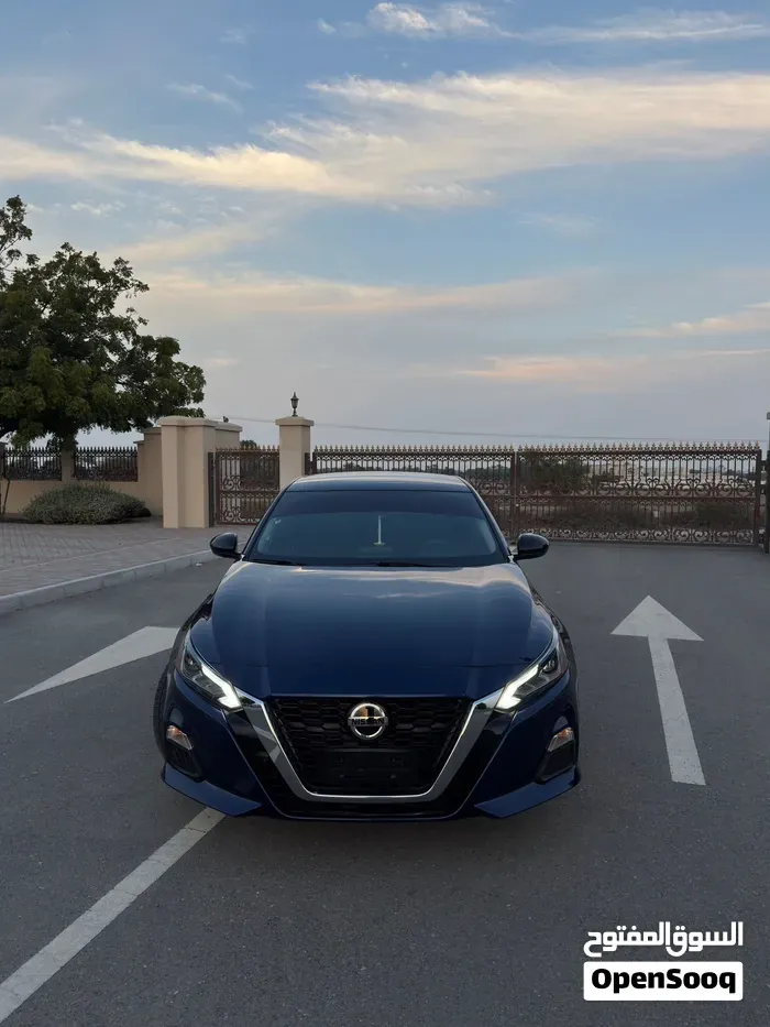 Nissan Altima