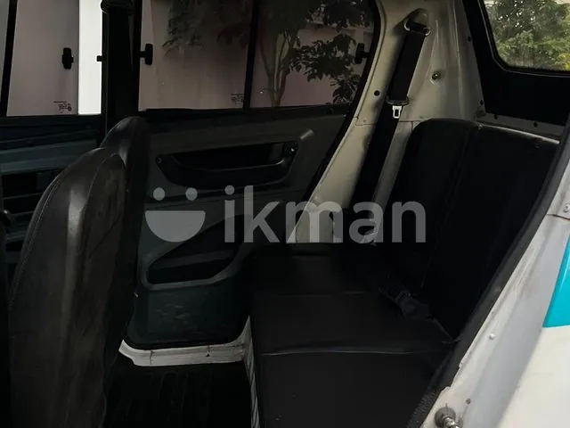Bajaj Qute 2018 photo 5