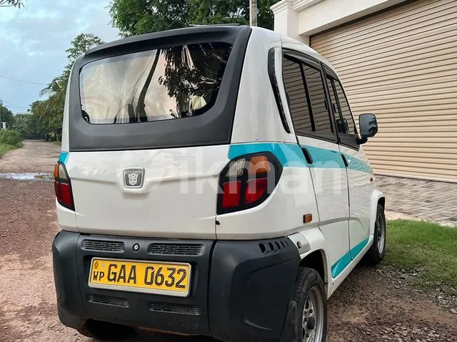 Bajaj Qute 2018 photo 3