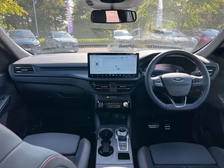 Ford Kuga 2024 photo 3