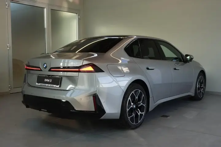 BMW I3 photo 3