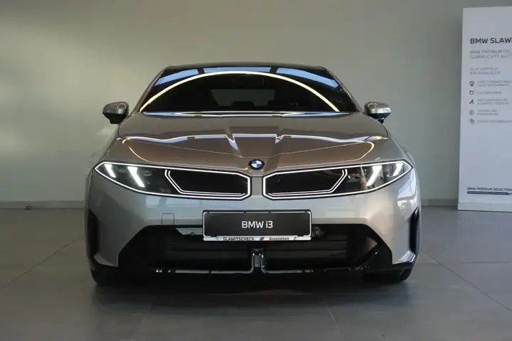 BMW I3 photo 2