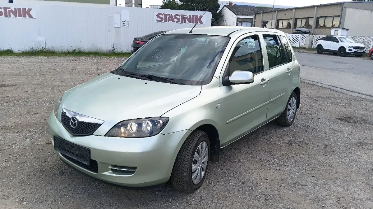 Mazda Mazda2