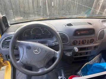 Mercedes-Benz 308
