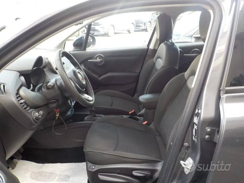 Fiat 500X 2023 photo 3