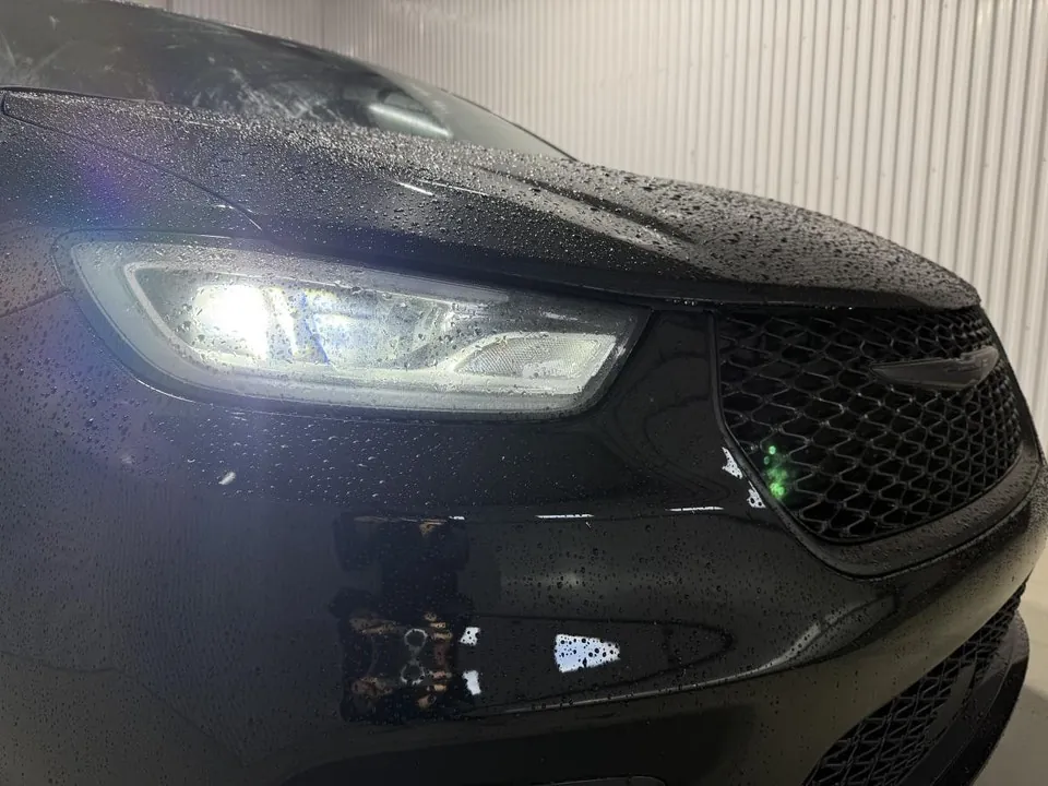 Chrysler Pacifica 2025 photo 4