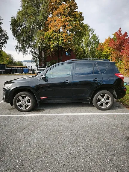 Toyota Rav4 2012 photo 5