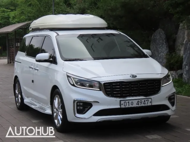 Kia Carnival photo 2