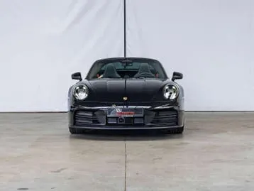 Porsche 911 2026 photo 2