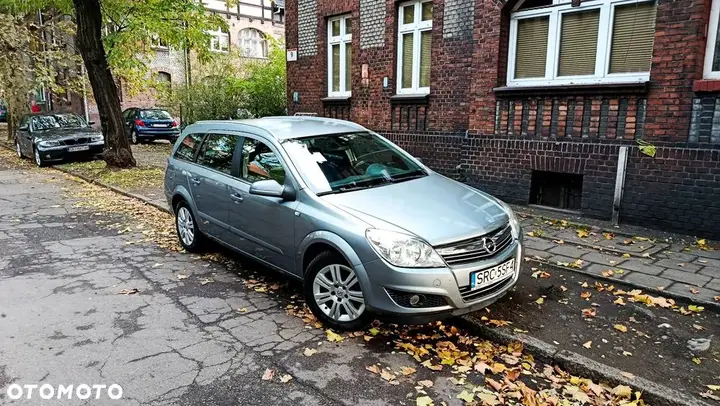 Opel Astra 2008 photo 3