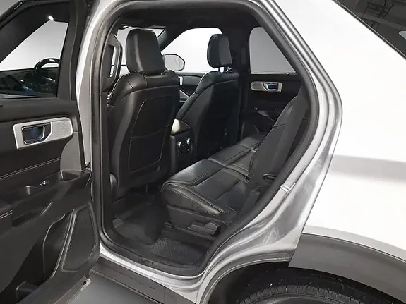 Ford Explorer 2020 photo 5