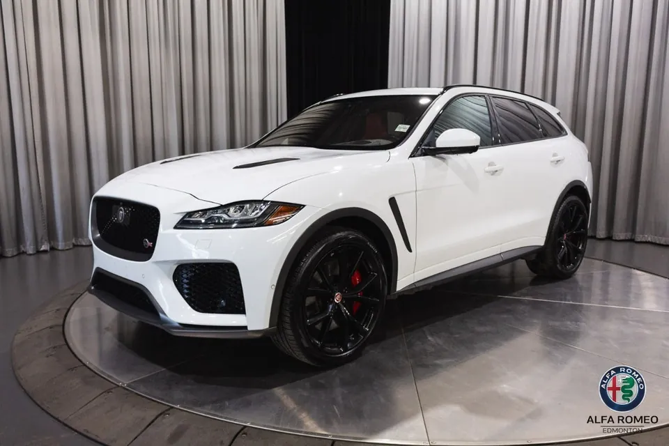 Jaguar F-Pace