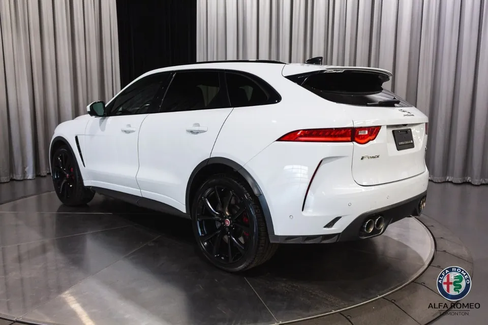Jaguar F-Pace 2020 photo 3