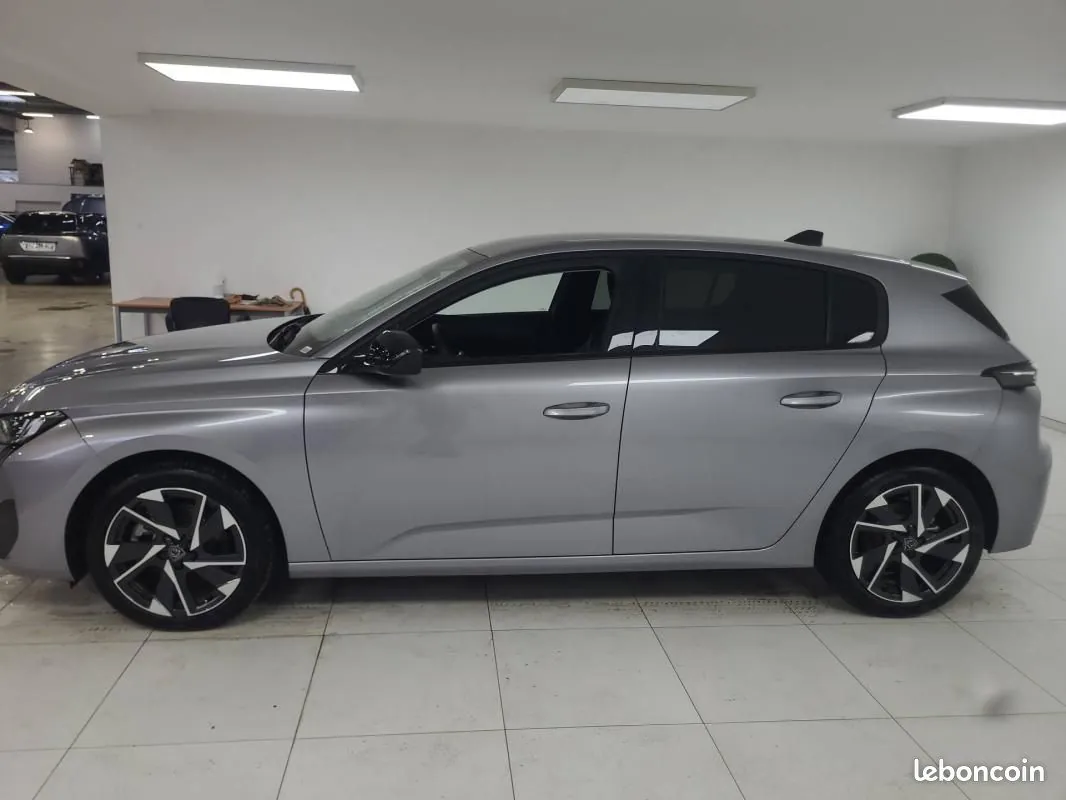 Peugeot 308 2025 photo 3