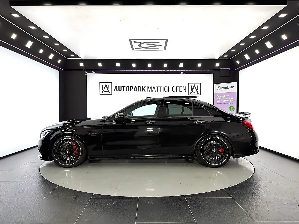 Mercedes-Benz C-Class 2017 photo 3
