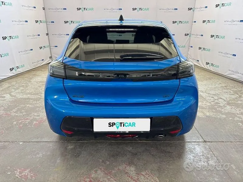 Peugeot 208 2024 photo 4