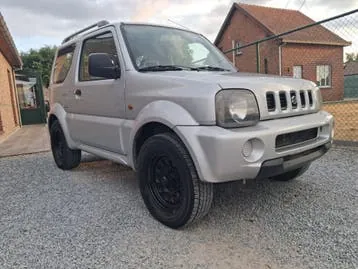 Suzuki Jimny 2000 photo 2