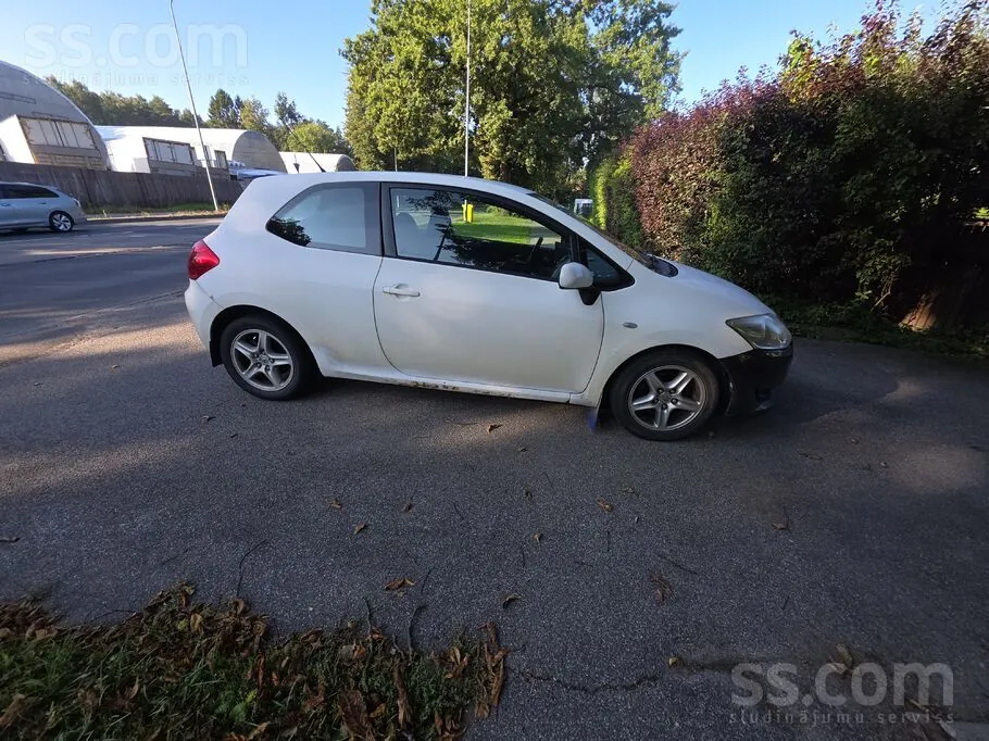 Toyota Auris 2008 photo 5