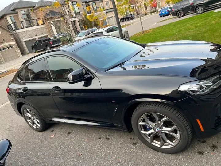 BMW X4 2023 photo 2